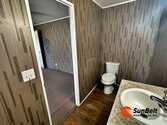 Listing Photo 12