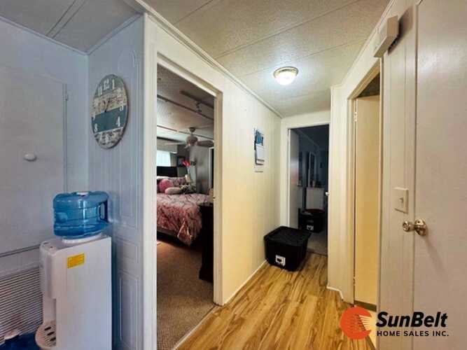 Listing Photo 14