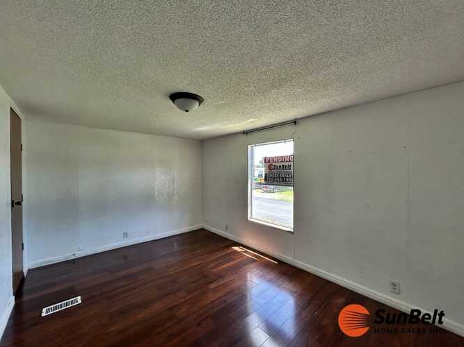 Listing Photo 13