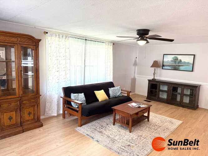 Listing Photo 7