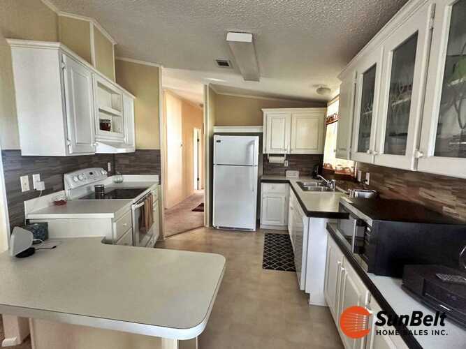 Listing Photo 7