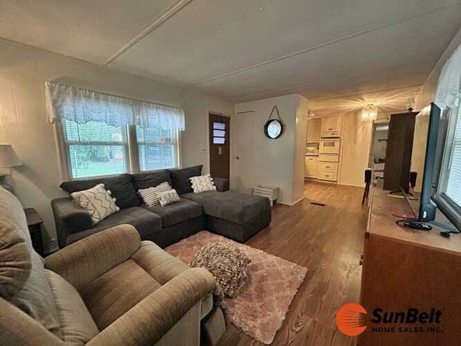Listing Photo 5