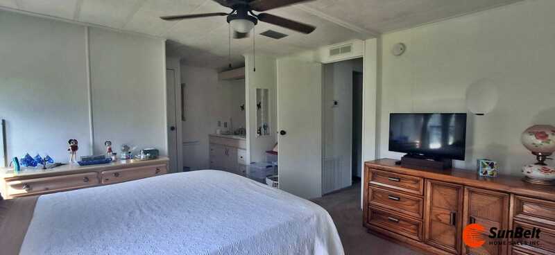 Listing Photo 16