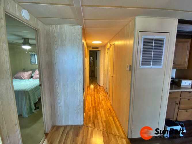 Listing Photo 16