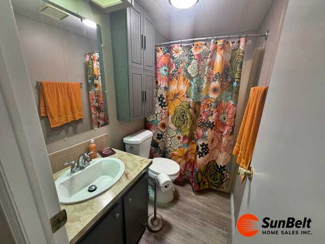 Listing Photo 17