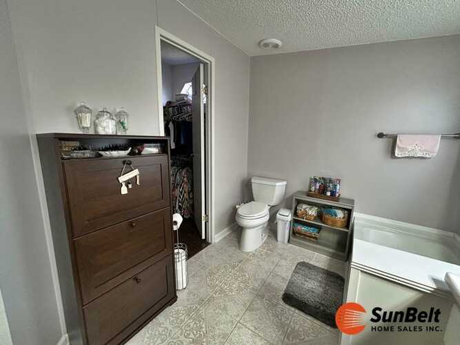 Listing Photo 42