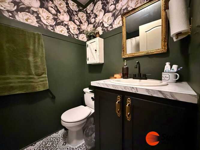 Listing Photo 16