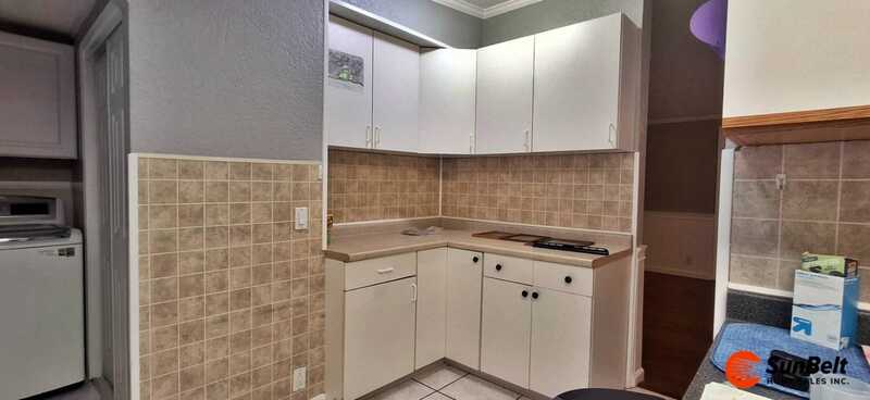 Listing Photo 12