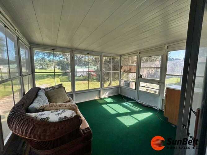 Listing Photo 12