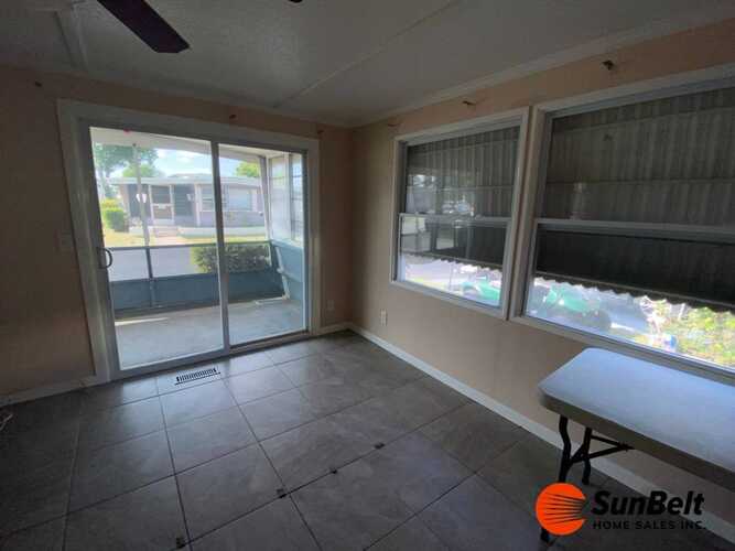 Listing Photo 14