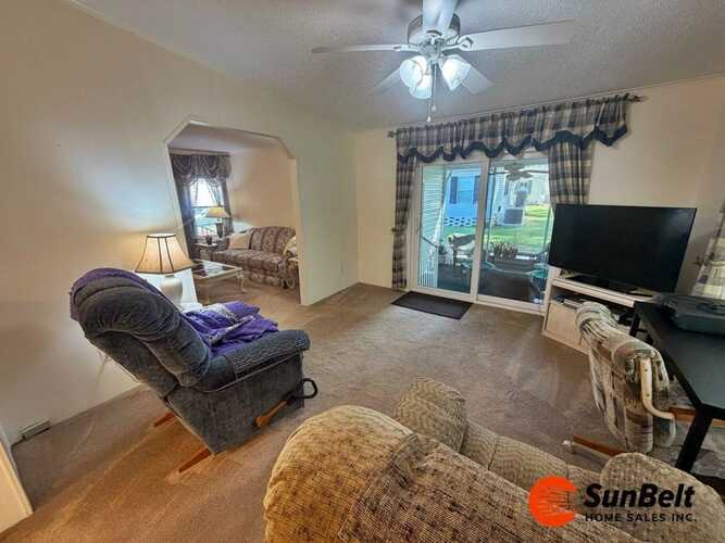 Listing Photo 9