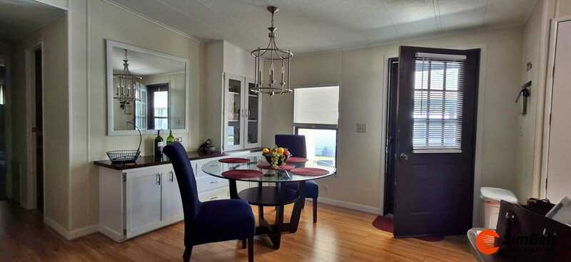 Listing Photo 17