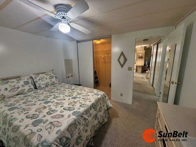 Listing Photo 12