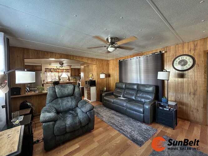 Listing Photo 7
