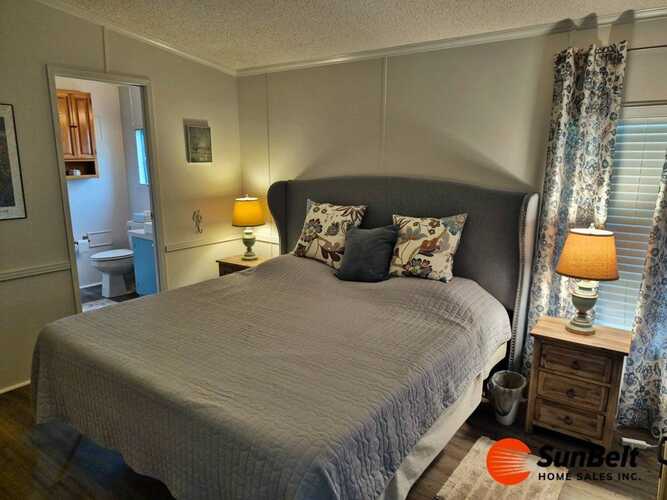Listing Photo 21
