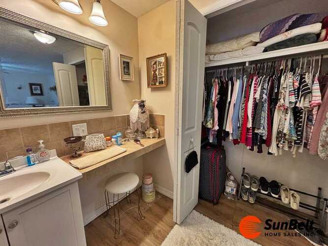 Listing Photo 22